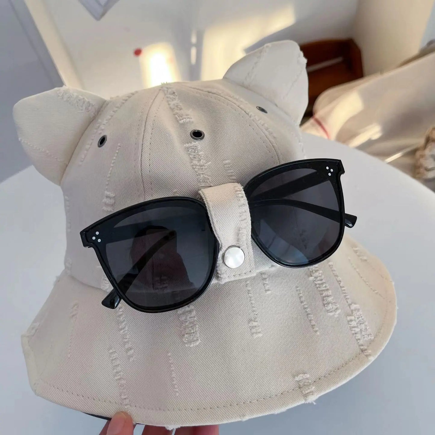Cartoon Bucket Hat With Glasses